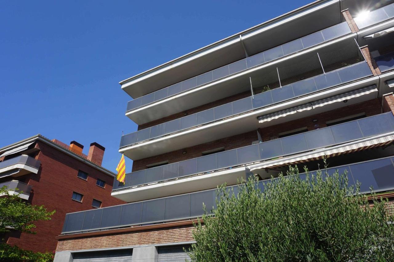 Appartamento Solàrium con terraza a 5 minutos de la playa recientemente renovado Girona Esterno foto